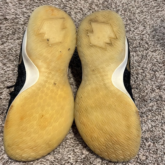 Nike ✅ Lebron Air Max ✅ Zoom - Picture 3 of 5